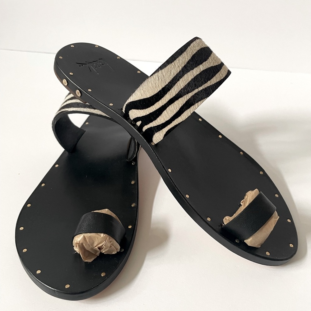 Brand new Beek Sibia black/zebra sandal size 8